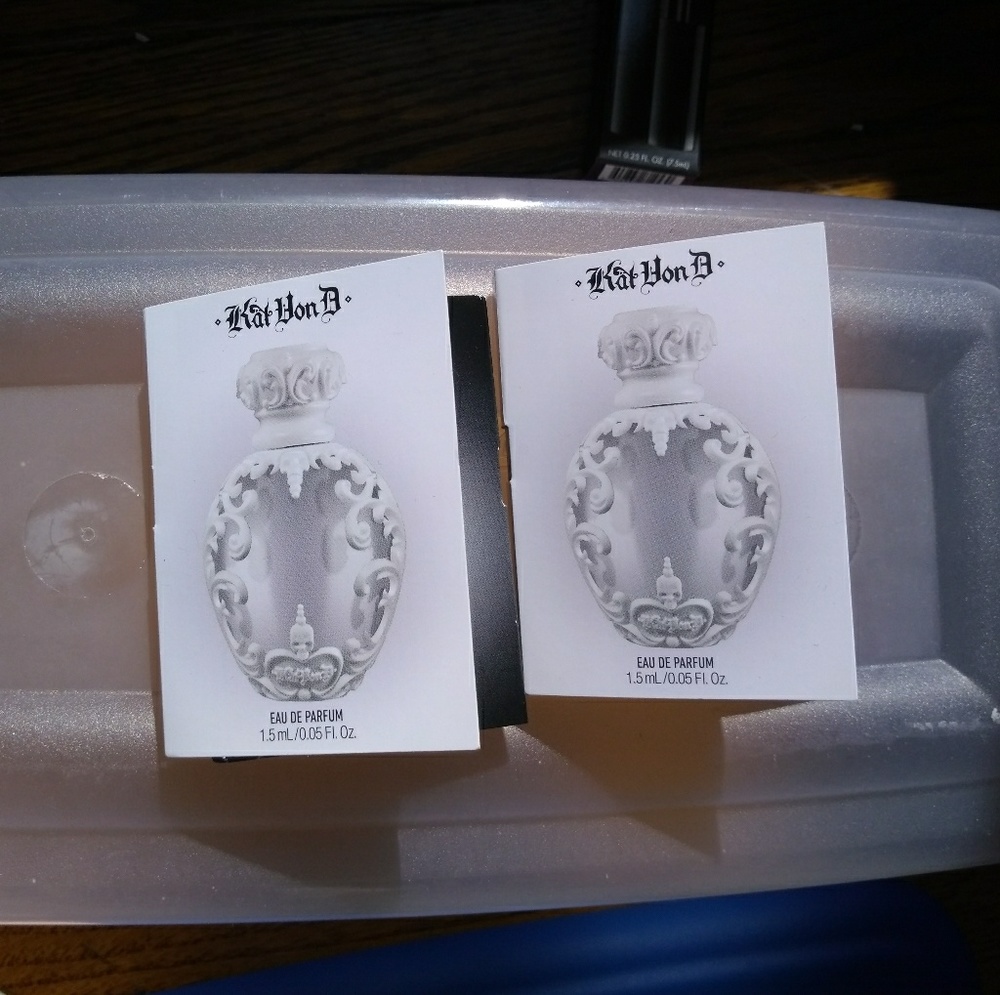 2 Kat von D sinner and saint fragrance samples
